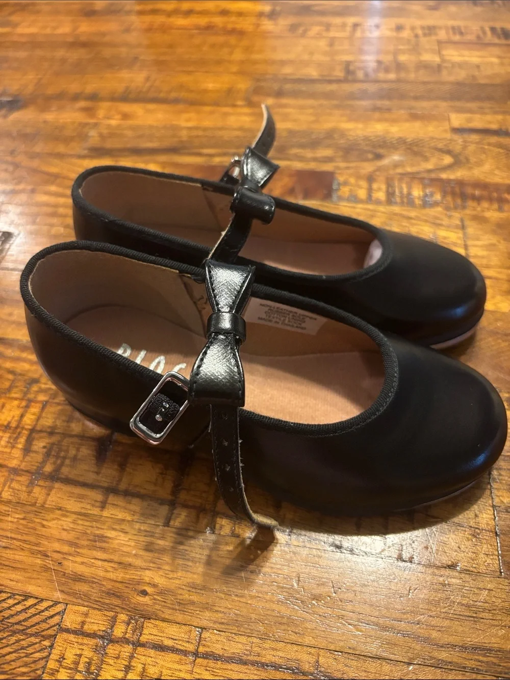 Bloch Girls Black Patent Mary Jane with Bow Strap